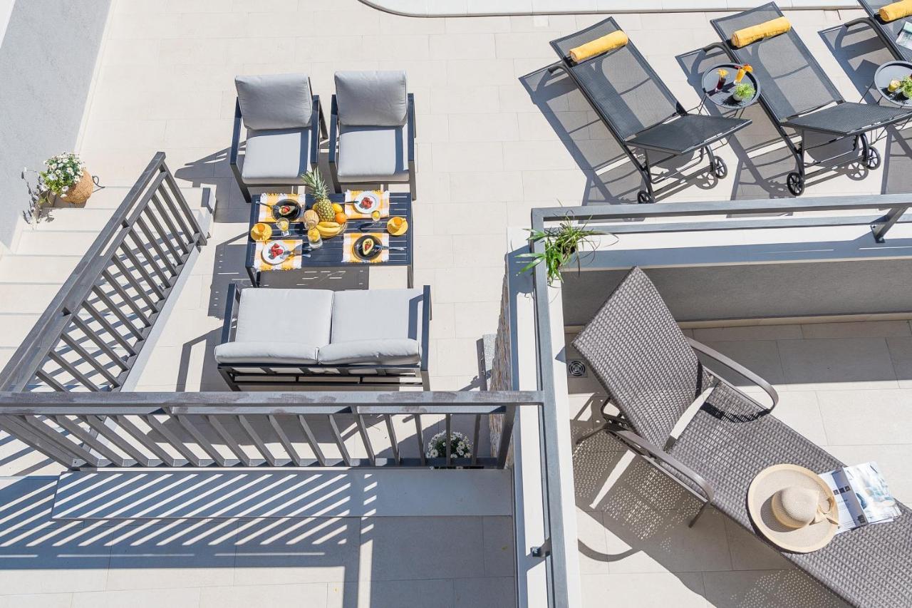 Villa Seaview With Pool - Apartment Cotton Trogir Exterior foto